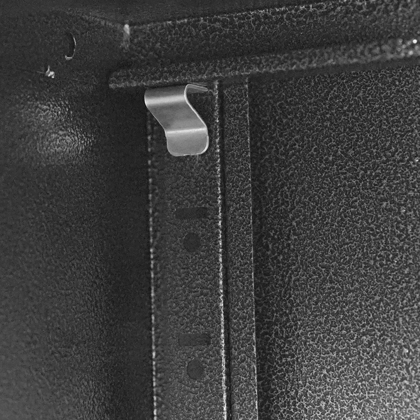 Metal Wall-Mounted Storage Cabinet with Locking Door